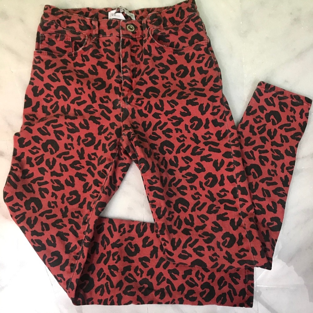zara kids • red black leopard print skinnies 13/14